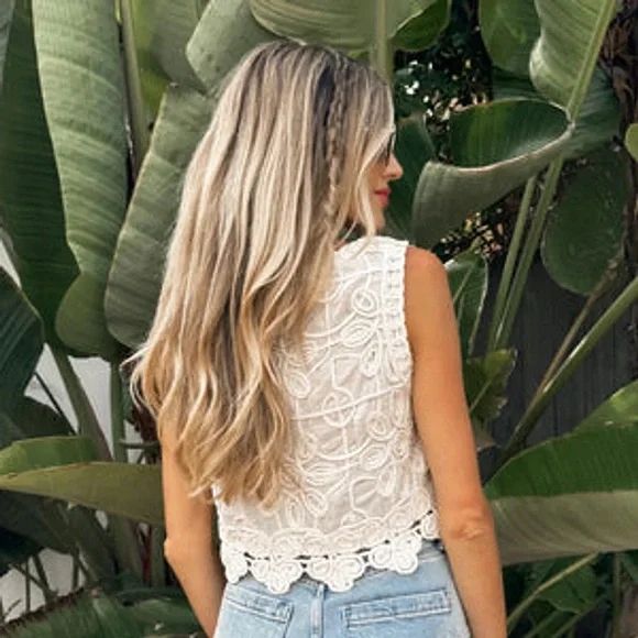 Mahina Boutique Crochet Sleeveless Crop Top O/S Small - Picture 2 of 16